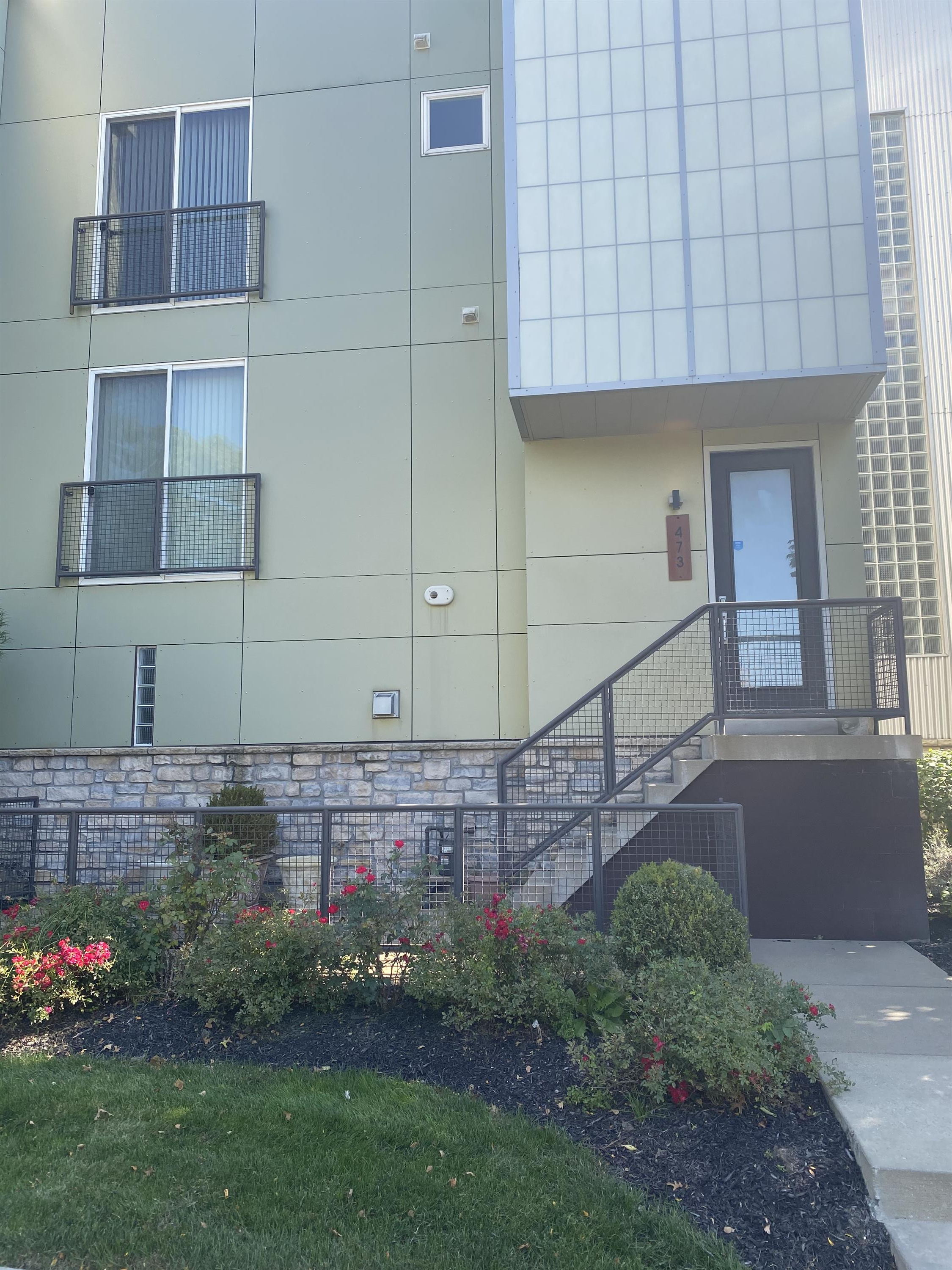 473 Brown Street